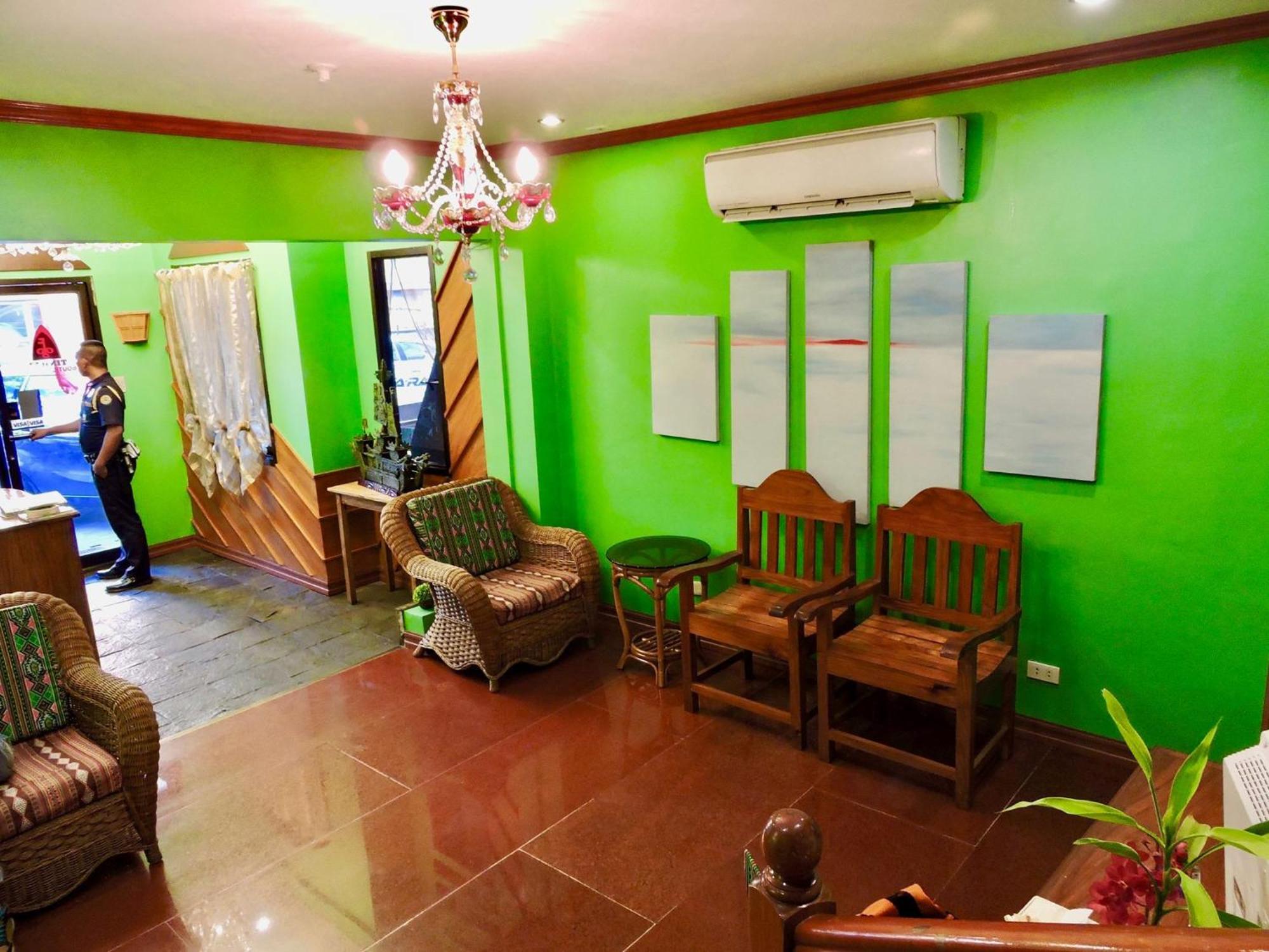 Tinhat Halal حلال Certified Boutique Hotel And Restaurant Davao City Eksteriør billede