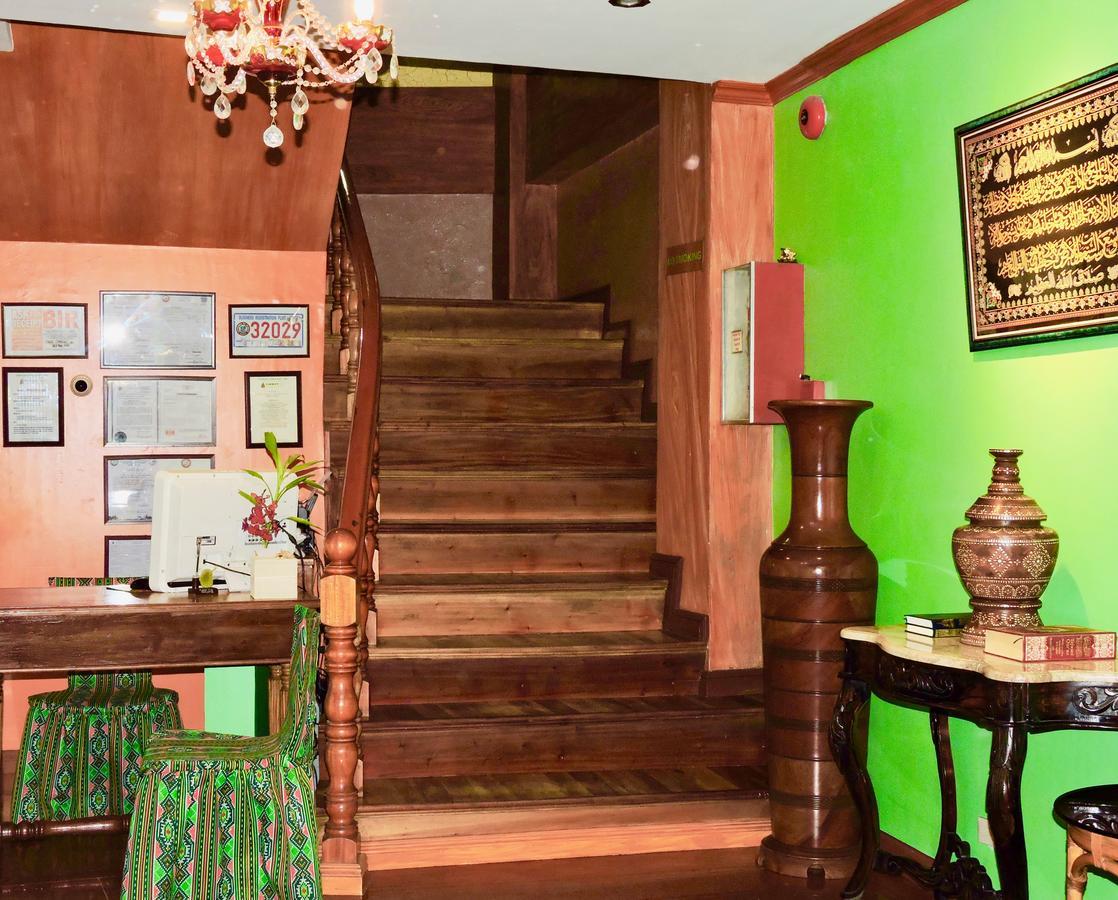 Tinhat Halal حلال Certified Boutique Hotel And Restaurant Davao City Eksteriør billede